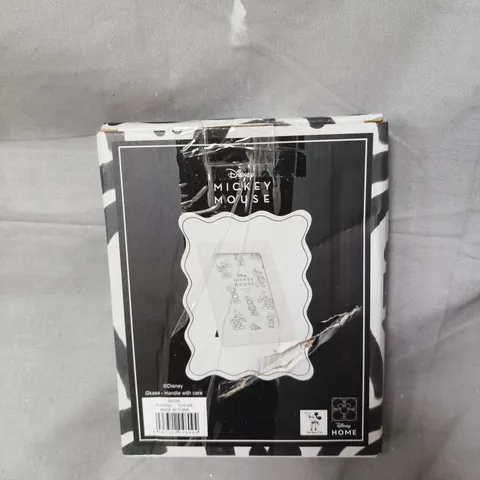 BOX OF APPROXIMATELY 8 ASSORTED ITEMS TO INCLUDE: DISNEY MIRROR AND SANTAS TELEVISION