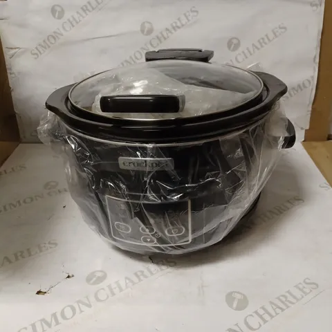 CROCK POT SLOW COOKER 