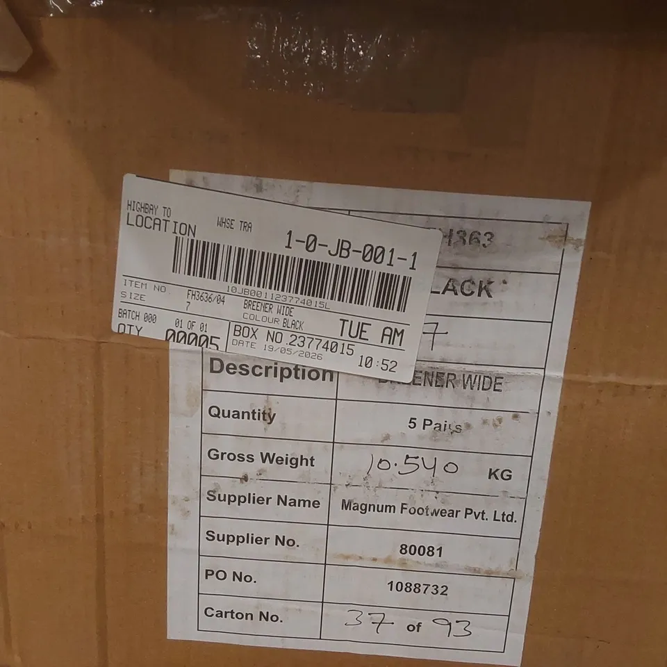 BOX CONTAINING APPROXIMATELY 5x BRAND NEW SIMPLY BE BLACK BREENER WIDE BOOTS - SIZE 7