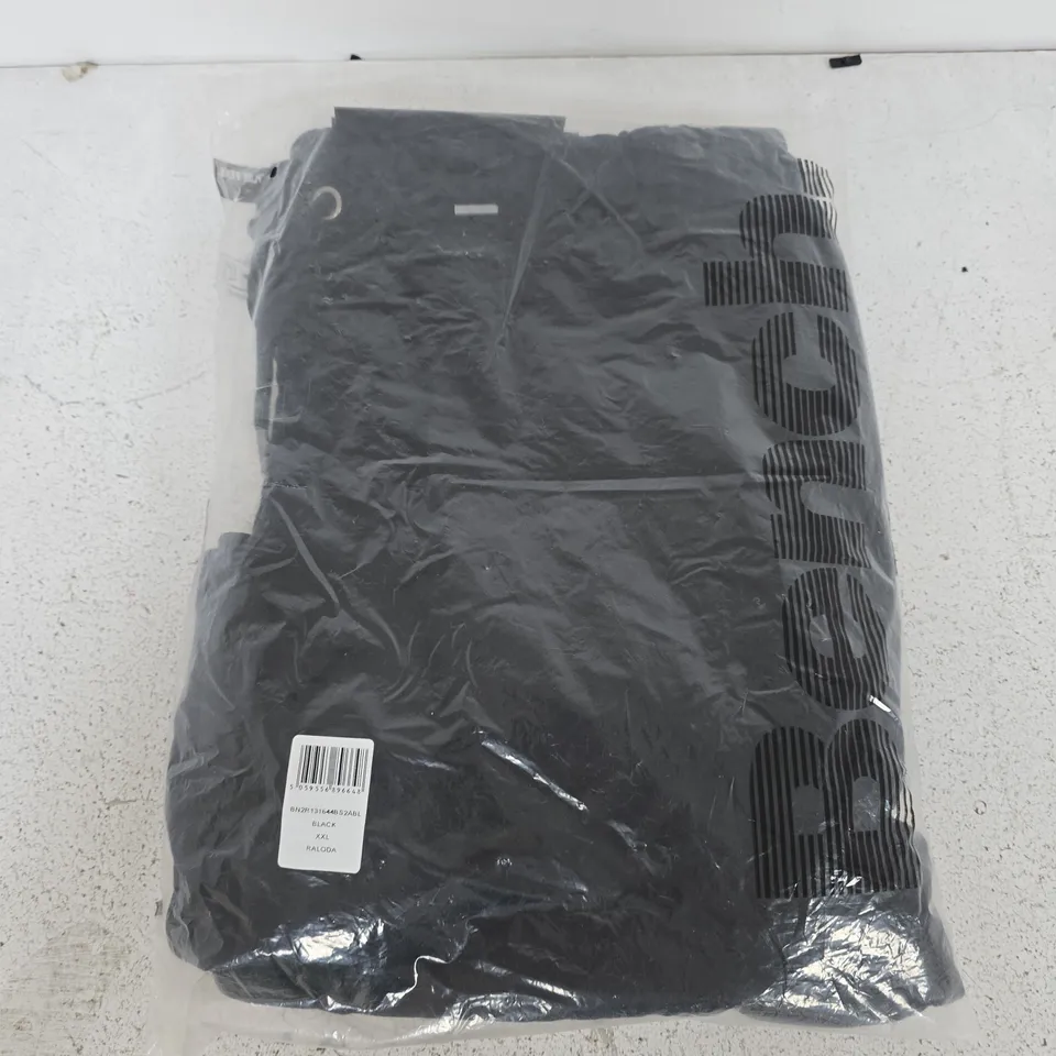 BAGGED BENCH RALODA SHORTS IN BLACK - XXL