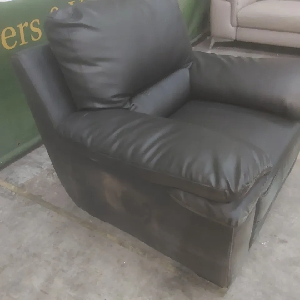 DESIGNER BLACK FAUX LEATHER UPHOLSTERED ARMCHAIR 