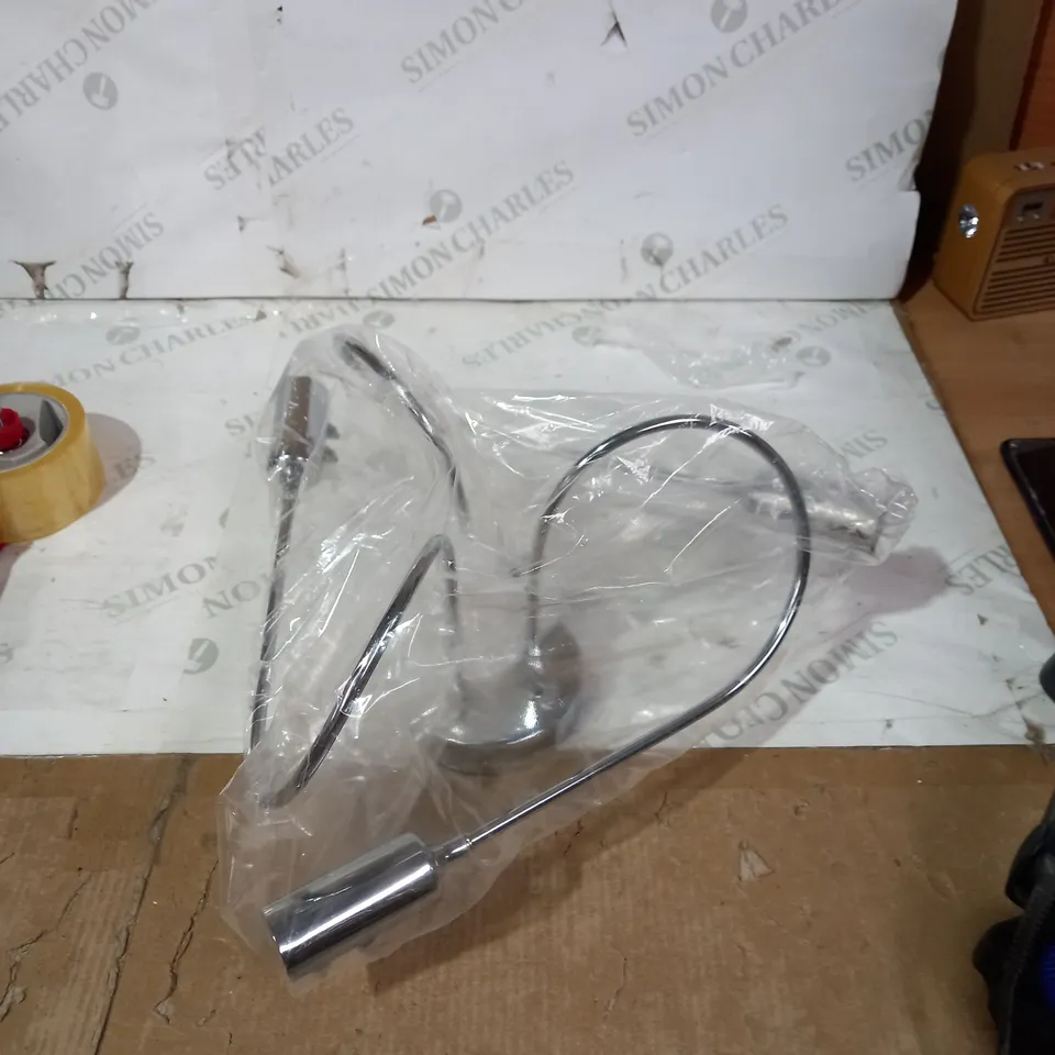 SEMI FLUSH 3ARM CEILING LIGHT