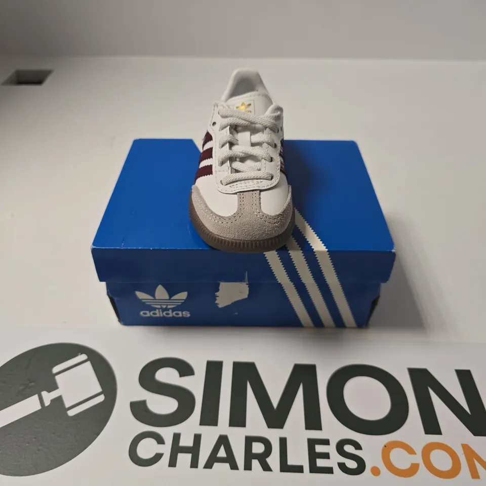 BOXED PAIR OF ADIDAS SAMBA OG INFANT WHITE TRAINERS - UK 6K