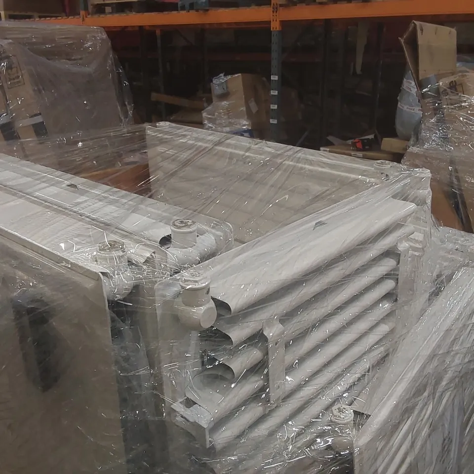 PALLET CONTAINING APPROXIMATELY 12x CONVECTOR MIXED RADIATORS