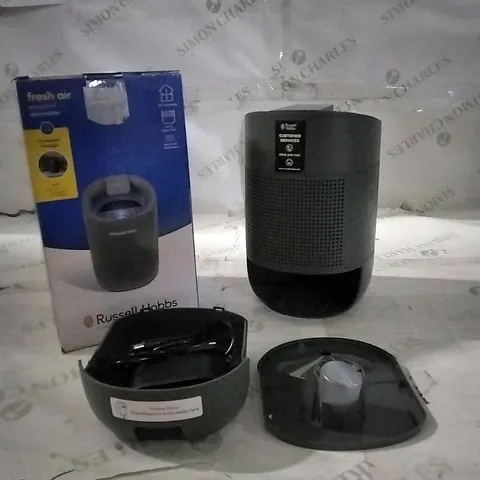 BOXED RUSSELL HOBBS DEHUMIDIFIER 