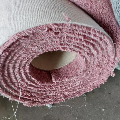 ROLL OF QUALITY PINK CARPET APPROXIMATELY 4M × 4.61M