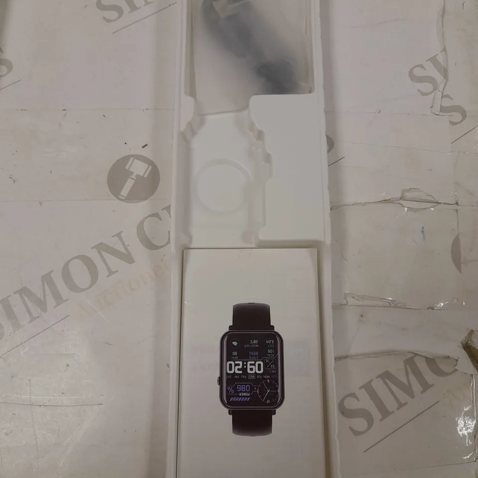 SMART WATCH FITNESS TRACKER