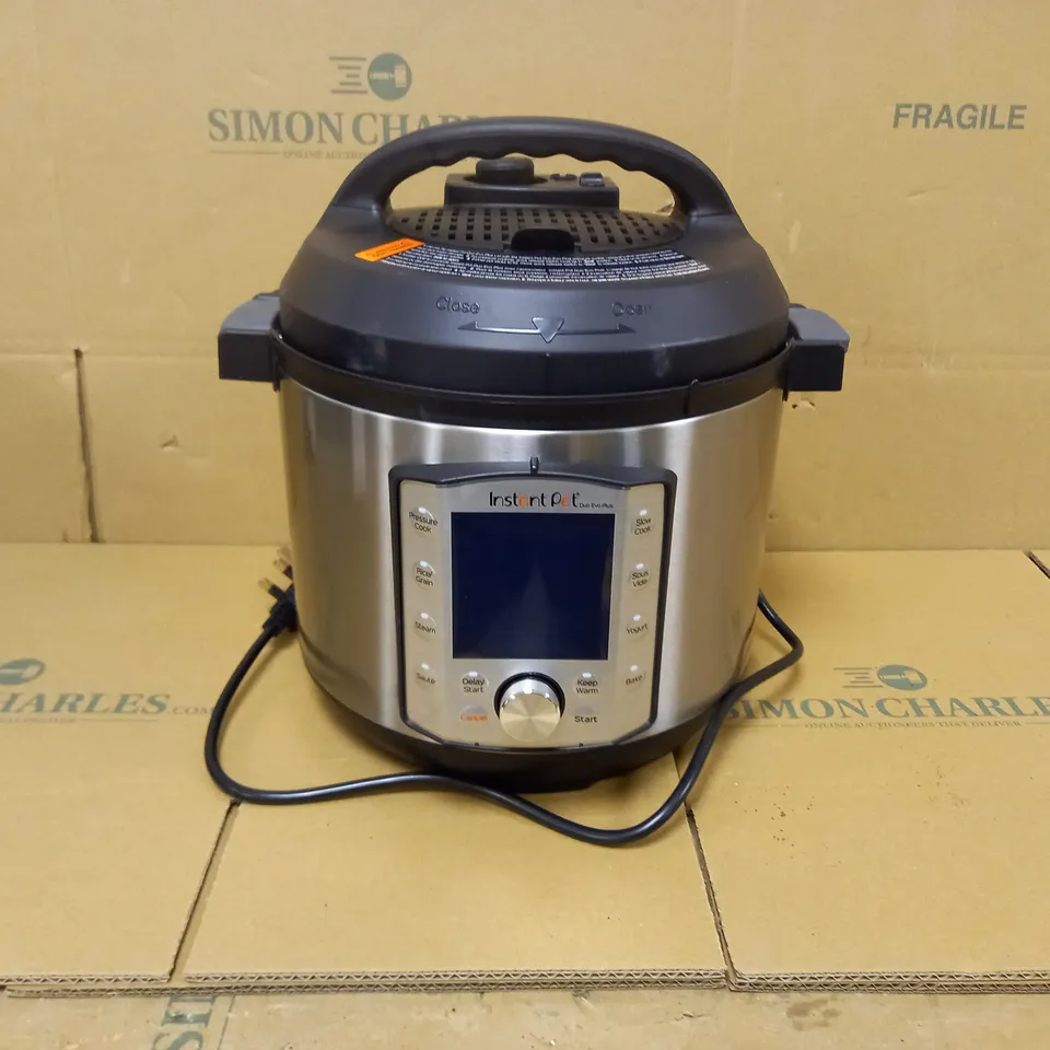 INSTANT POT DUO EVO PLUS ELECTRIC PRESSURE COOKER