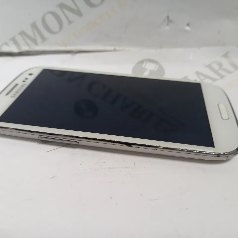 SAMSUNG GALAXY III - GTI9300 
