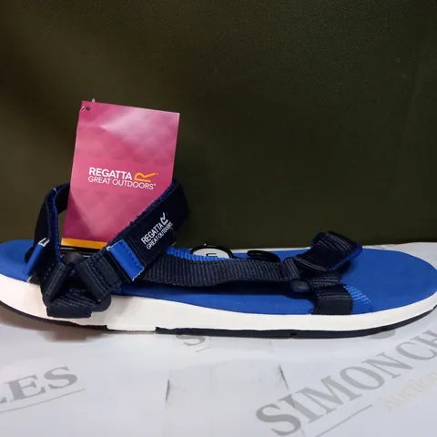 REGATTA LADY SANTA SOL SANDALS SIZE 7