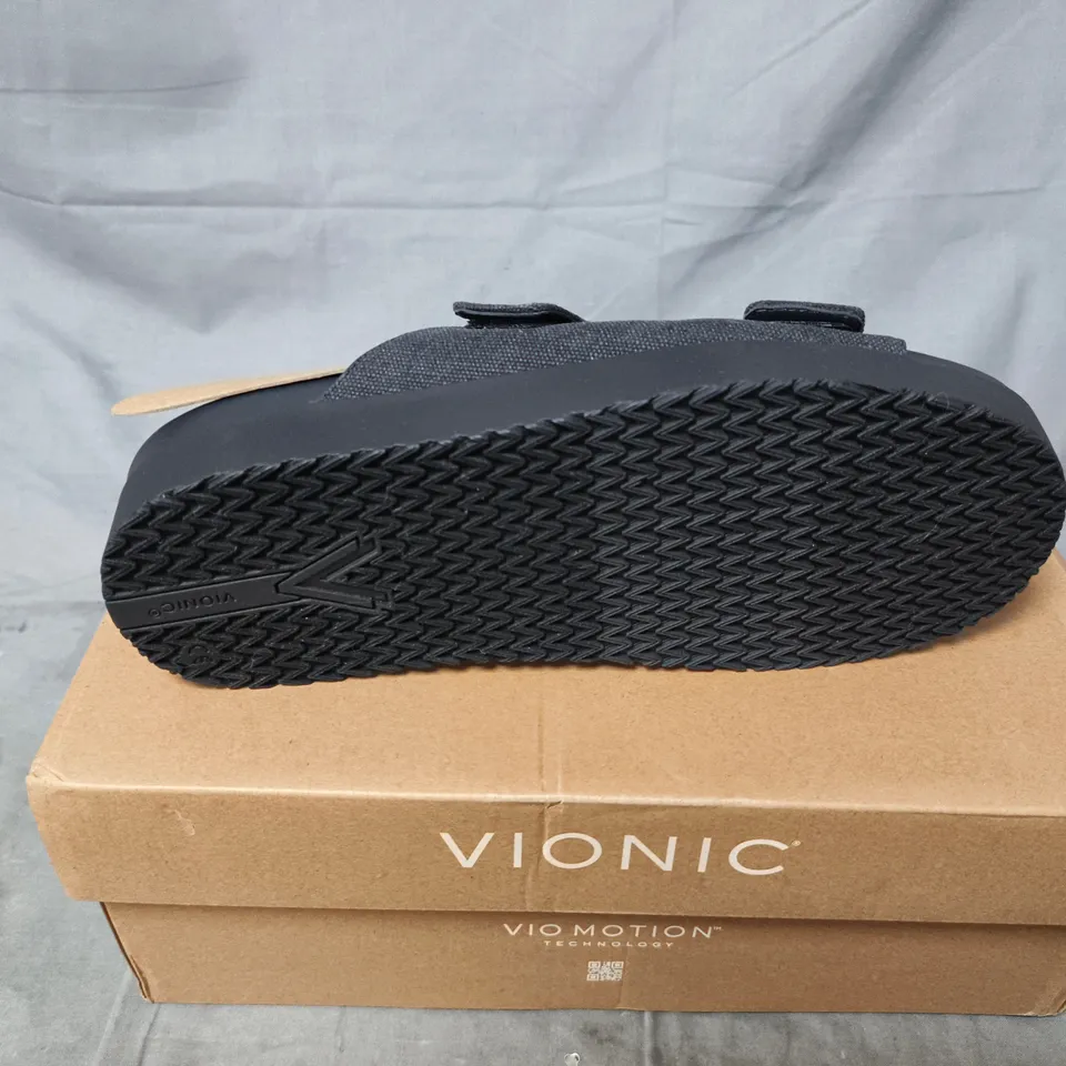 VIONIC BLACK SANDALS WITH VELCRO STRAPS – CONTOURED FOOTBED (BOXED) SIZE 7