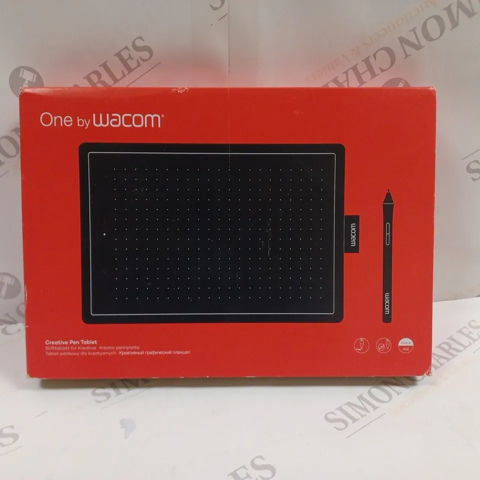 ONE BY WACOM PEN TABLET WITH PRESSURE-SENSITIVE PEN