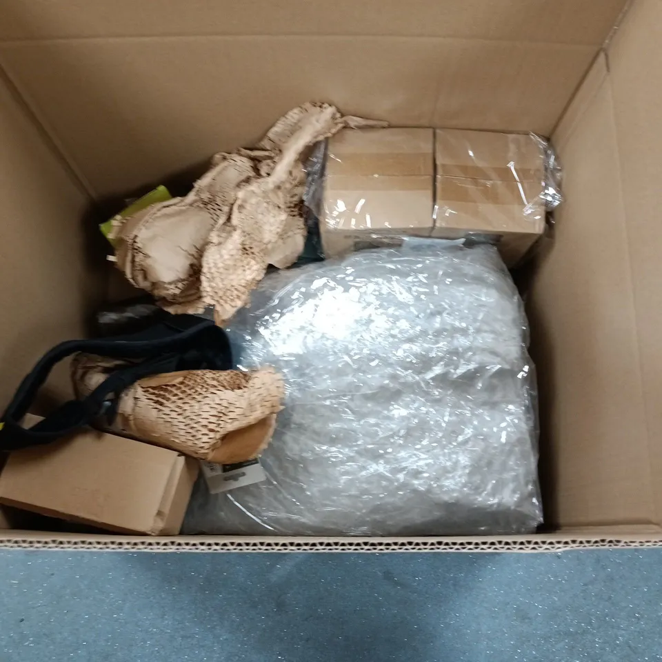 LOT OF APPROXIMATELY 15 ASSORTED HOUSEHOLD ITEMS TO INCLUDE ARTIFICIAL FLOWERS, ORAL IRRIGATOR AND RAIN SHEETS