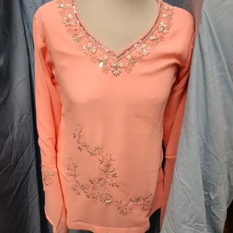 MADHANA A PEACH PINK EMBROIDERED TOP AND TROUSERS SET – WOMEN, UK8 (EU34)