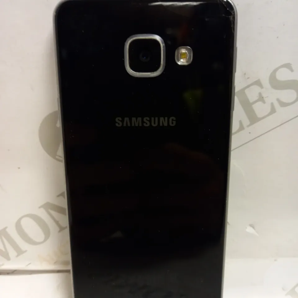 SAMSUNG GALAXY A3