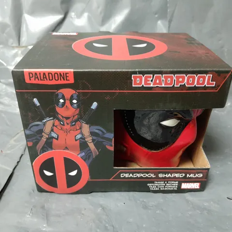 BOXED PALADONE MARVEL DEADPOOL SHAPED MUG