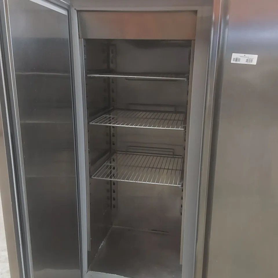 COMMERCIAL STAINLESS STEEL DOUBLE DOOR UPRIGHT TEMPERATURE CONTROLLED FOOD STORAGE CABINET