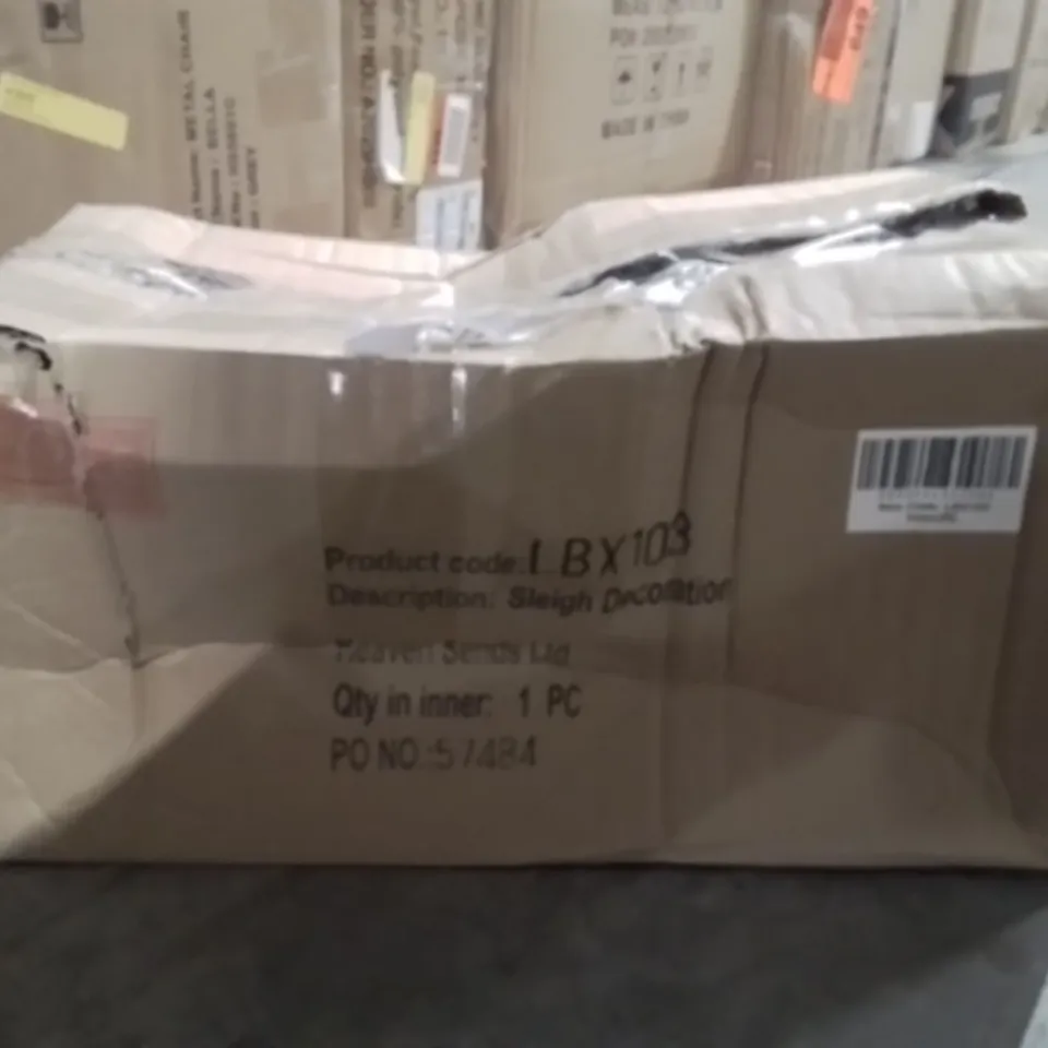 BOXED SLEIGH DECORATION 