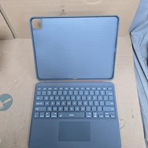 WIWU IPAD KEYBOARD CASE WITH MAGNETIC DETACHABLE KEYBOARD 13"