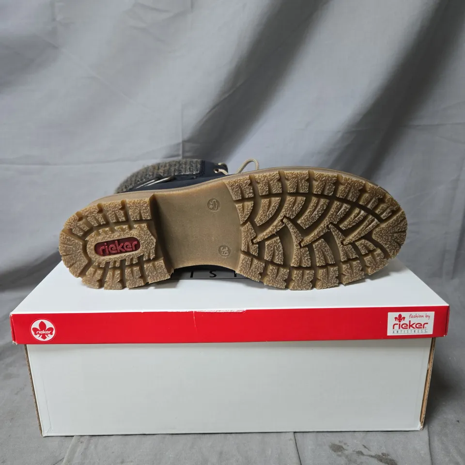 RIEKER CUFF WATER RESISTANT BOOTS NAVY SIZE 6