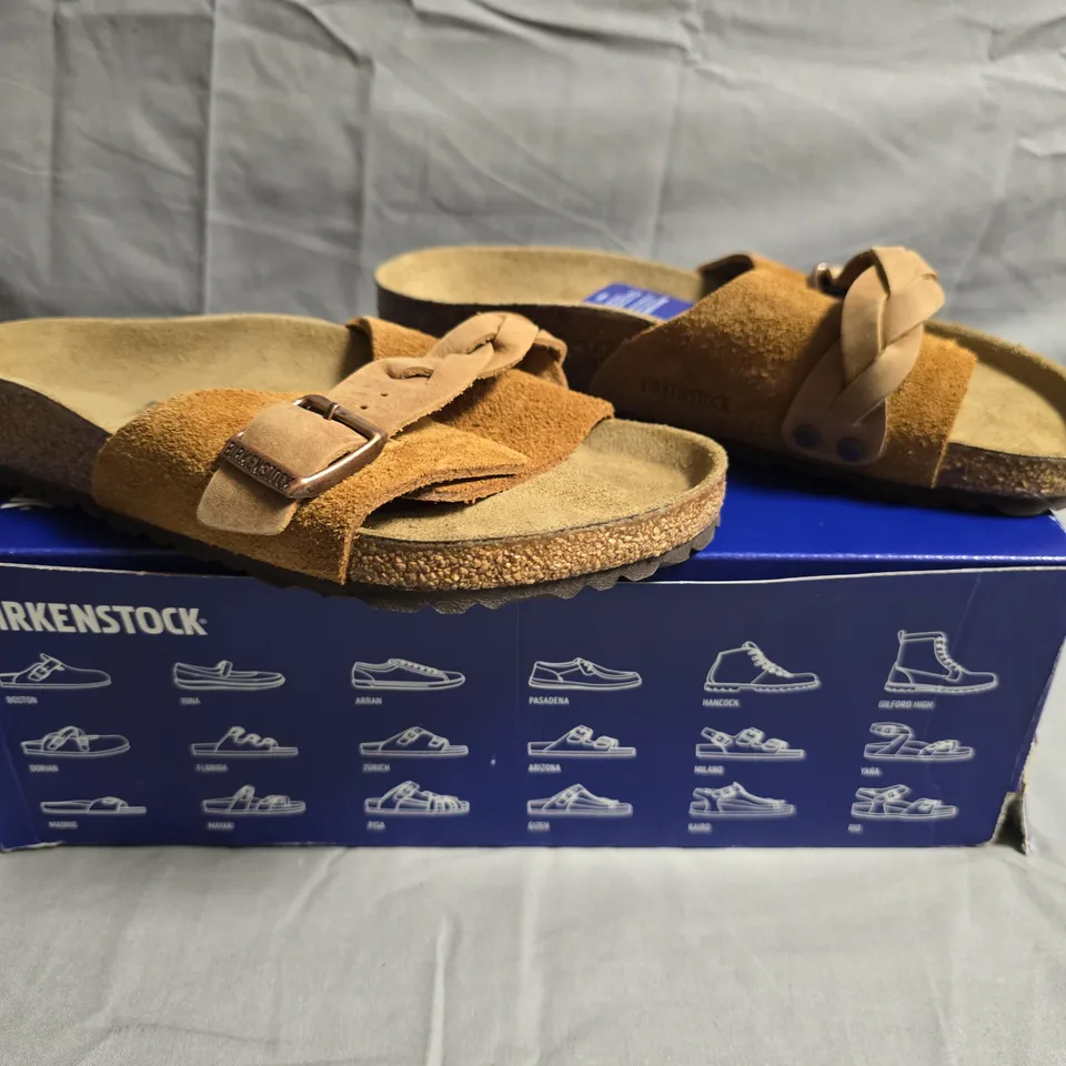 BOXED PAIR OF BIRKENSTOCK OITA BRAIDED SANDALS IN MINK SIZE UK 3.5