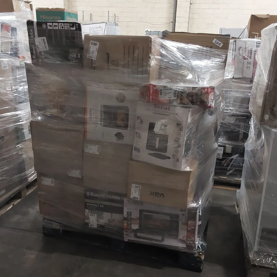 PALLET OF APPROXIMATELY 22 UNPROCESSED RAW RETURN HOUSEHOLD AND ELECTRICAL GOODS TO INCLUDE;