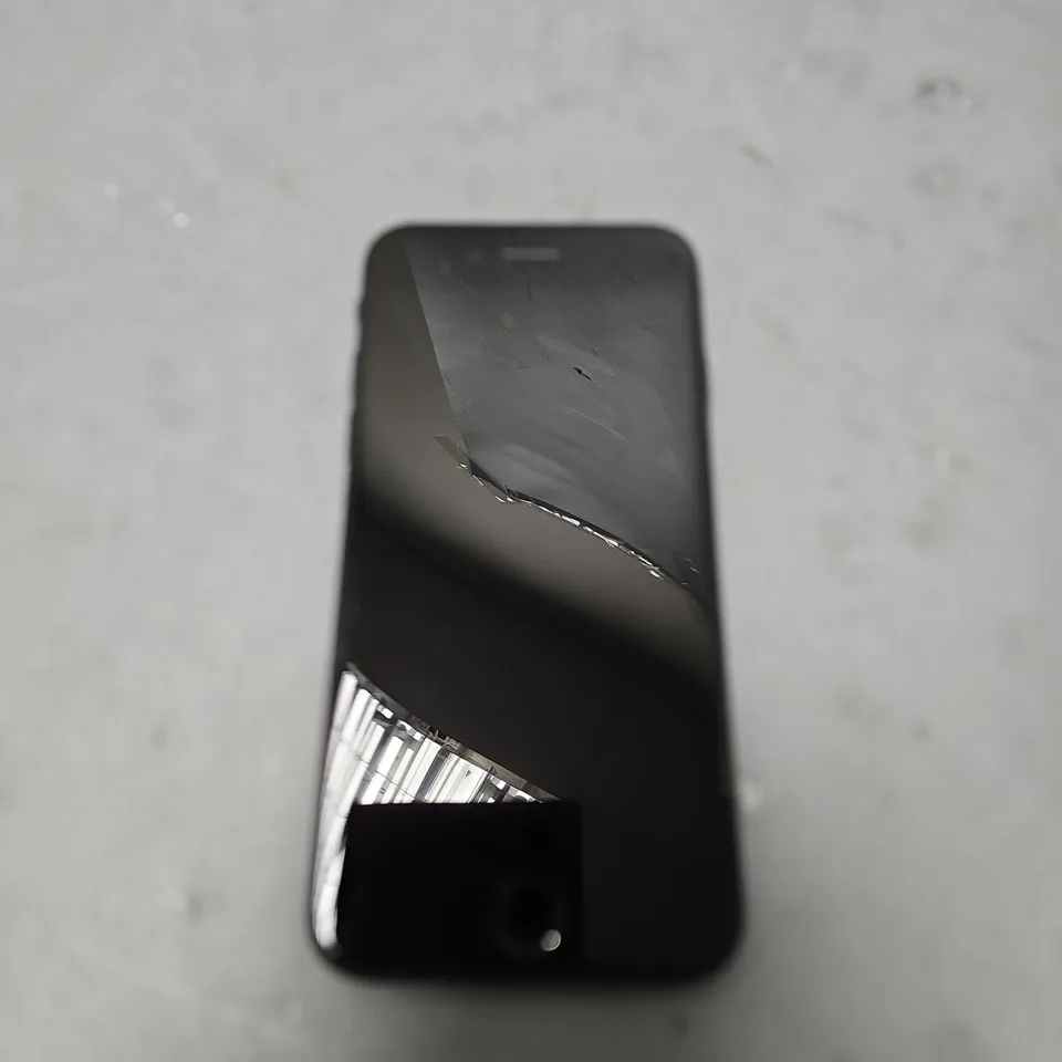 APPLE IPHONE - MODEL UNSPECIFIED 