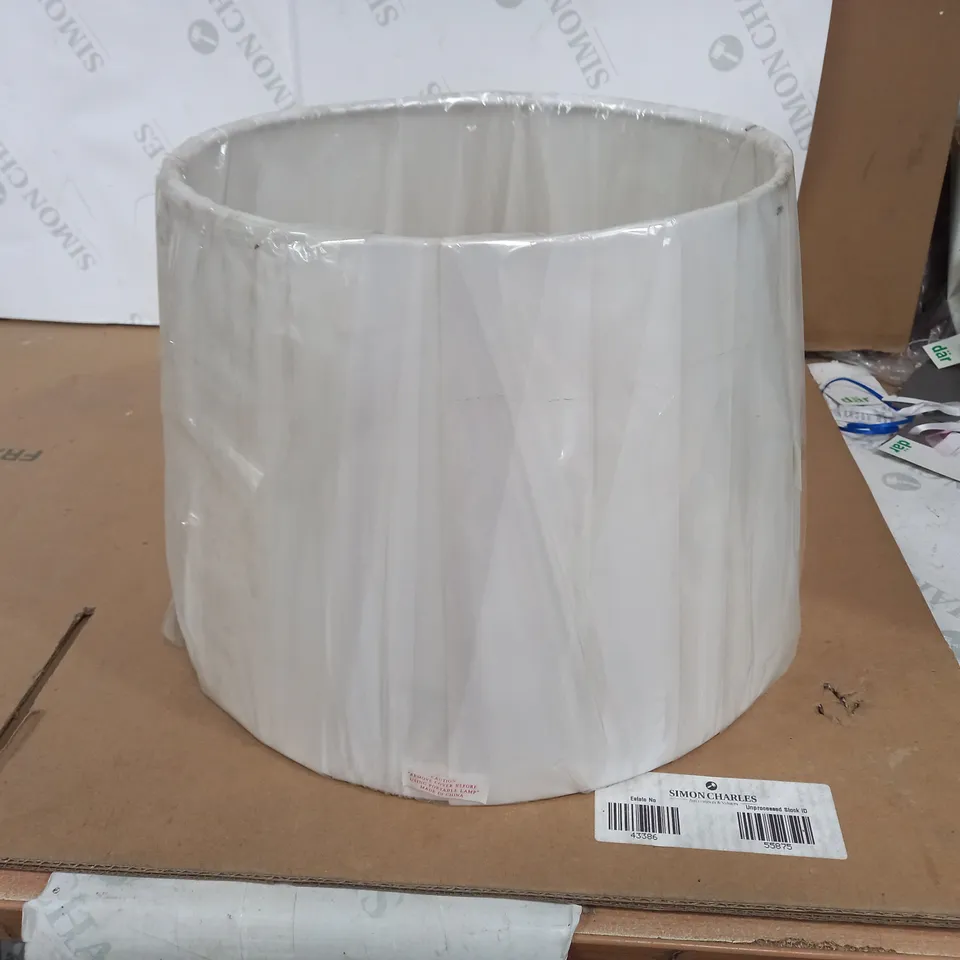 NEW SPARE WHITE LAMP SHADE FOR DAV142 LIGHT