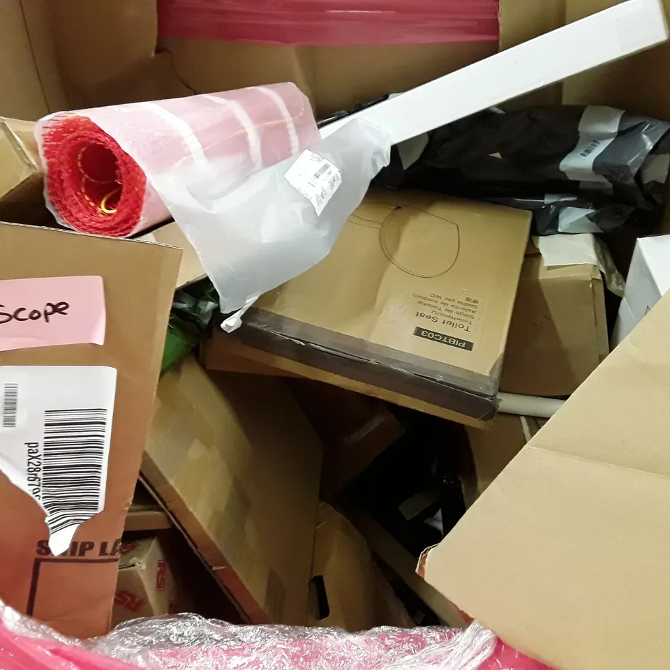 PALLET OF ASSORTED PRODUCTS INCLUDING OFFICE CHAIR, CONVECTOR HEATER, TOILET SEAT, SHOE RACK, DART BOARD