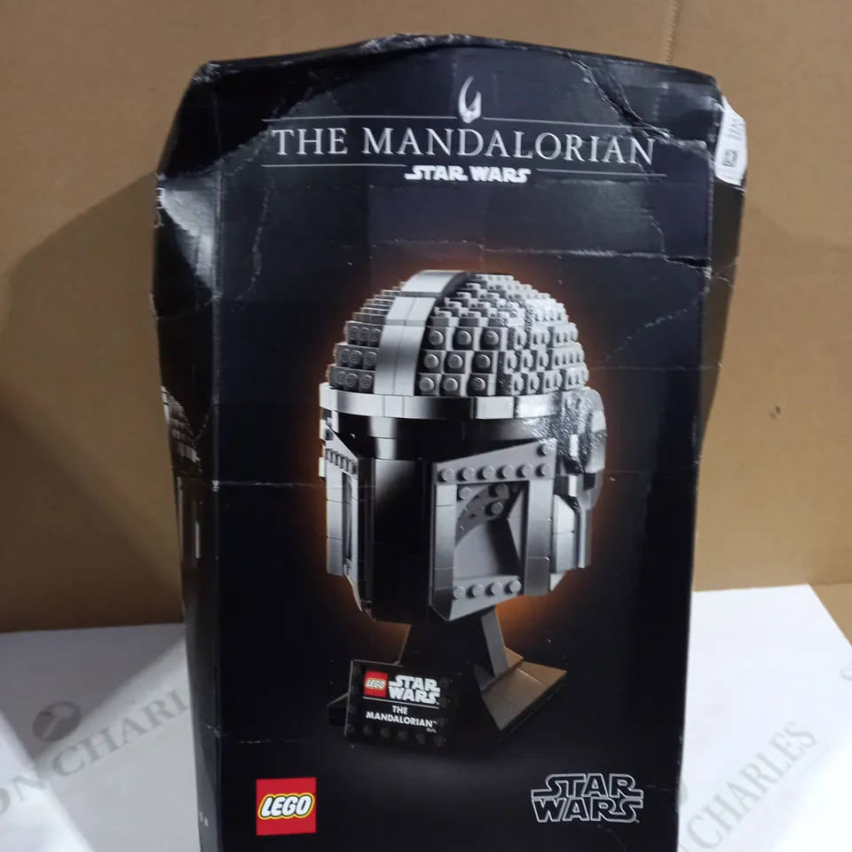 BOXED LEGO STAR WARS THE MANDALORIAN HELMET 75328 RRP £70