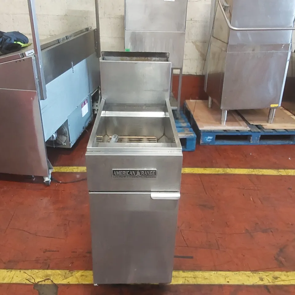 AMERICAN RANGE GAS FRYER SINGLE TANK NAT GAS