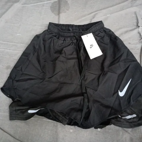 NIKE BLACK DRAWSTRING SHORTS β MEDIUM (MEN'S)