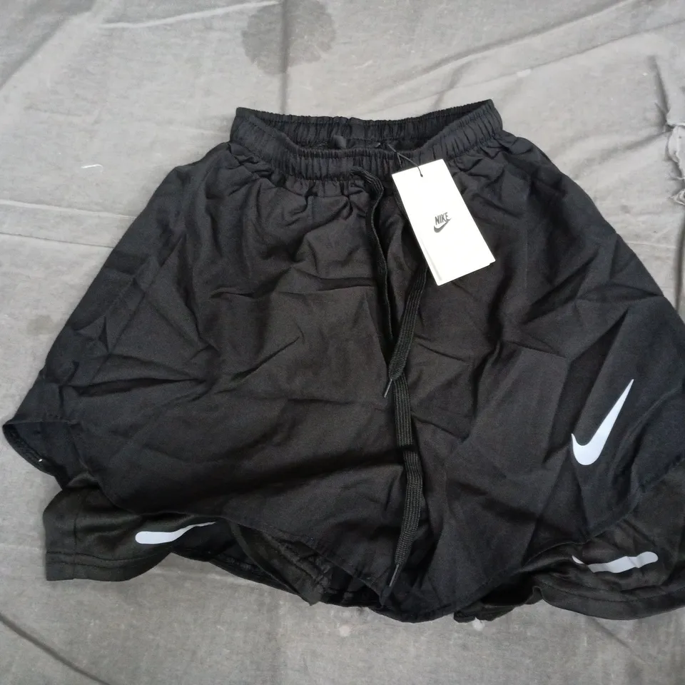 NIKE BLACK DRAWSTRING SHORTS – MEDIUM (MEN'S)