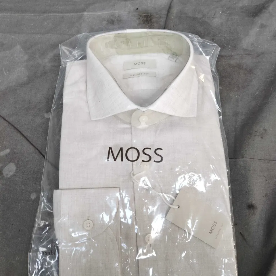 MOSS MEN’S DRESS SHIRT – LIGHT GREY, COLLARED, PACKAGED