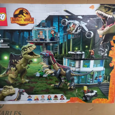 BOXED LEGO JURASSIC WORLD DINOSAUR ATTACK TOY 76949