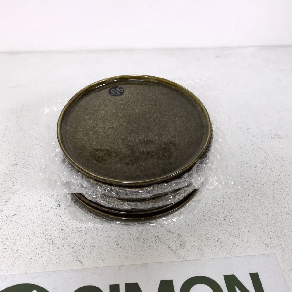 LOT OF 8 GLAZED M&S DECORATIVE PLATES
