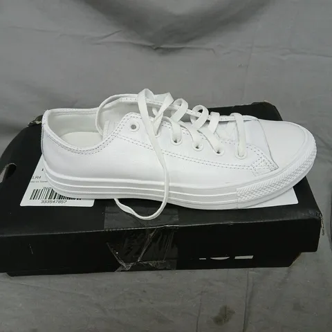 CONVERSE ALL STAR WHITE LOW-TOP TRAINERS UK SIZE 6.5