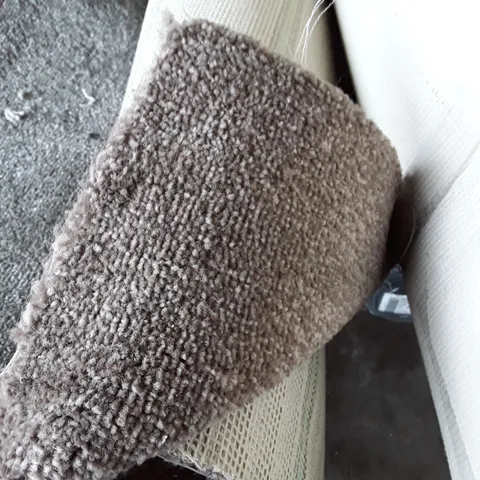 ROLL OF QUALITY LIGHT BROWN CARPET