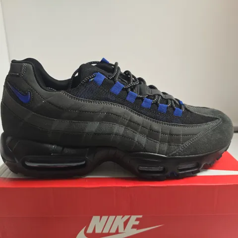 BOXED PAIR OF NIKE AIR MAX 95 TT – BLACK/CARBON GREY/ROYAL, UK 12