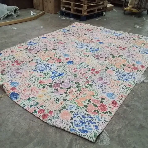 QUALITY DESIGNER AREA RUG - APPROXIMATELY 330X240CM