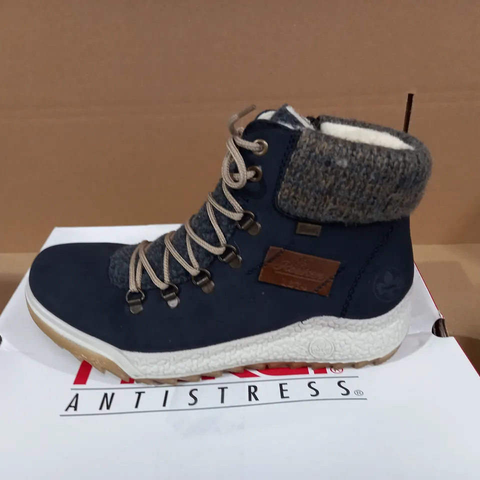 RIEKER LACE BOOT - NAVY - UK 6