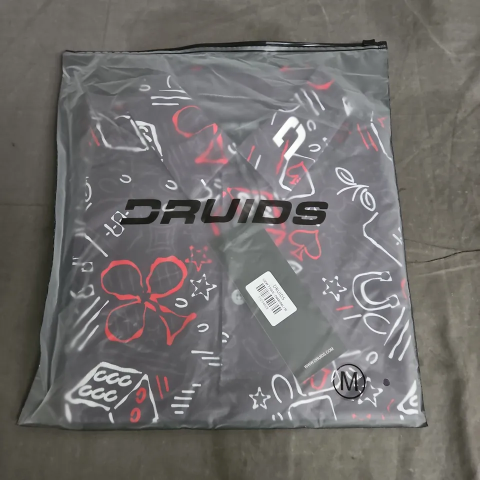 BAGGED DRUIDS LUCKY 7 POLO SHIRT – CHARCOAL, UK M