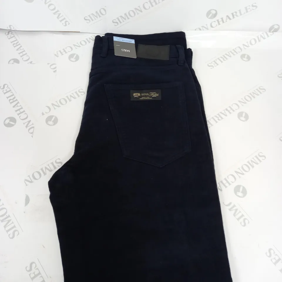 M&S REGULAR FIT VELVET TROUSERS SIZE W34