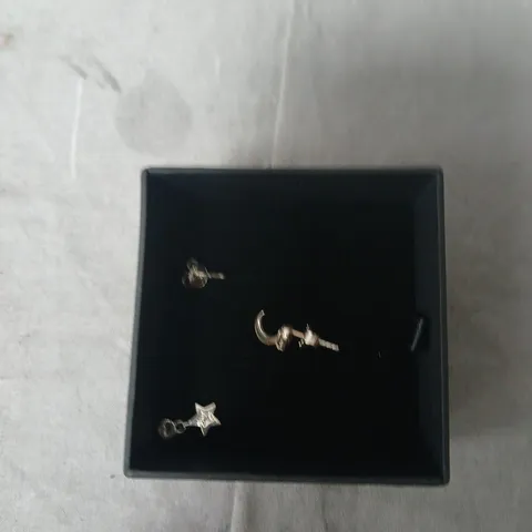 THOMAS SABO SILVER EARRINGS 