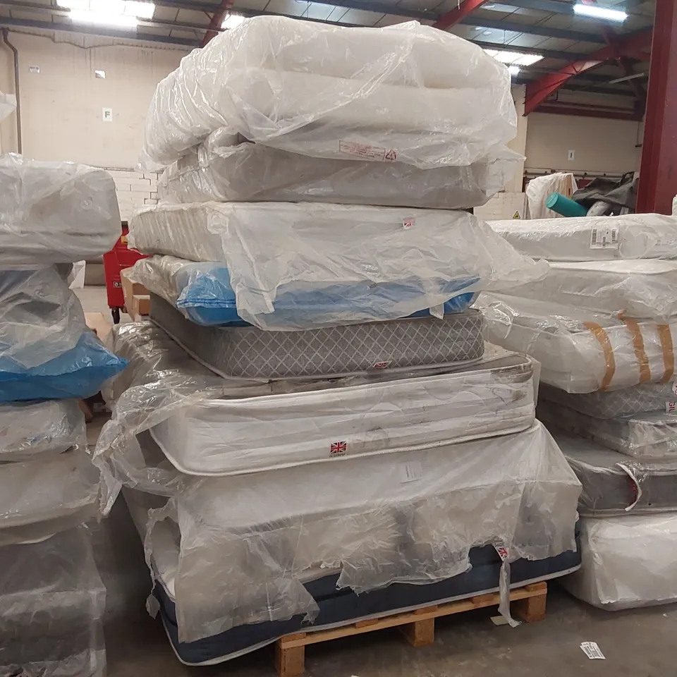 PALLET CONTAINING 9x ASSORTED MATTRESS 
