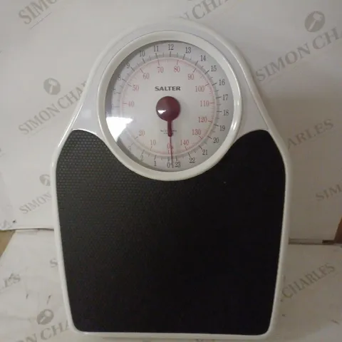 SALTER DOCTOR STYLE MECHANICAL SCALE