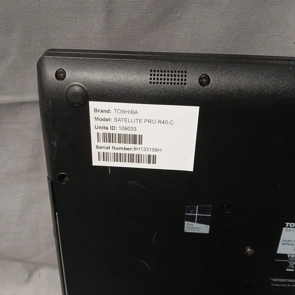 TOSHIBA SATELLITE PRO R40-C LAPTOP