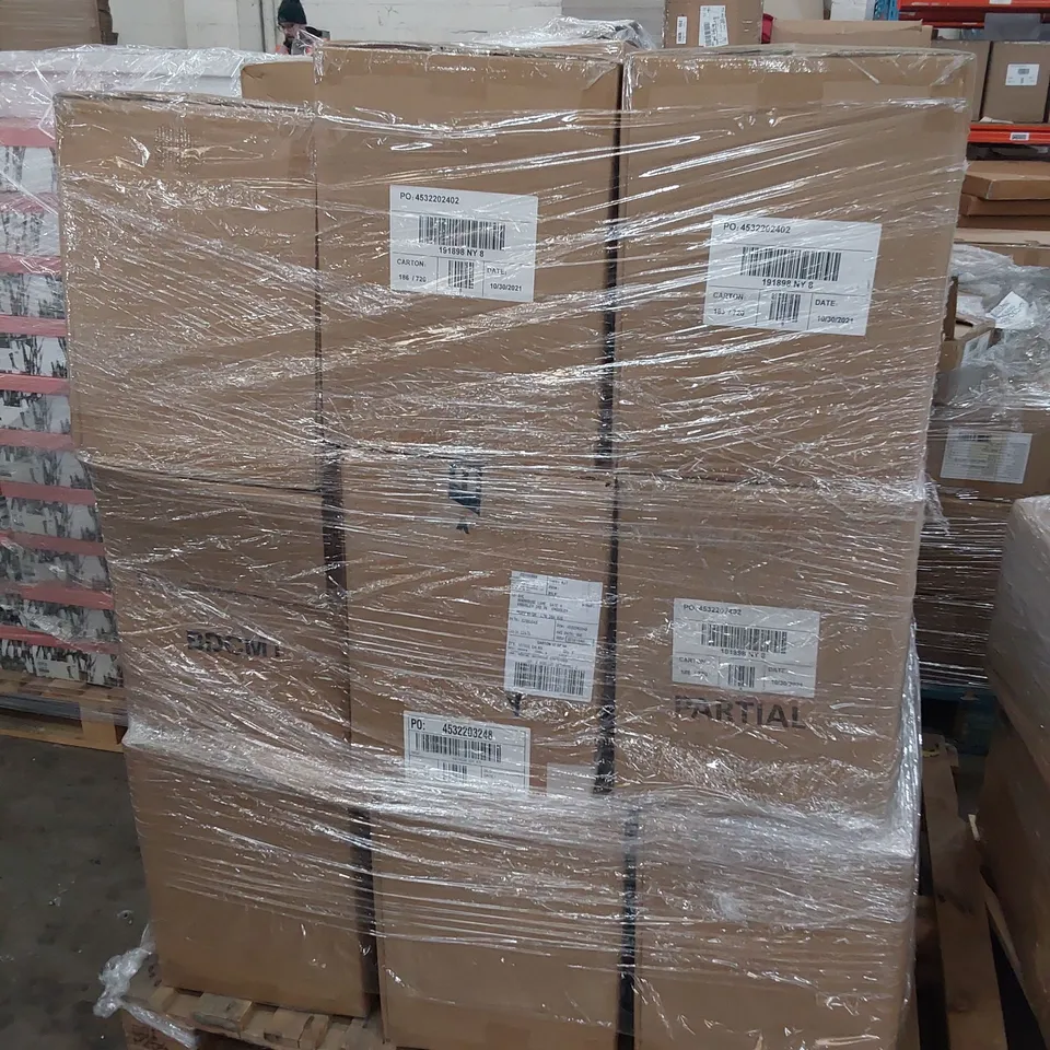 PALLET OF APPROXIMATELY 115 ITEMS OF ASSORTED BRAND NEW DESIGNER CLOTHING AND ACCESSORIES TO INCLUDE;