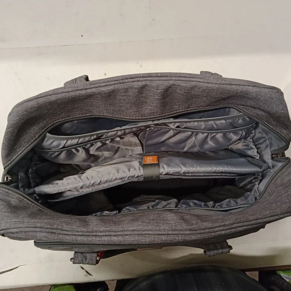 GREY FABRIC SHOULDER BAG / LAPTOP BAG (WELAVILA)