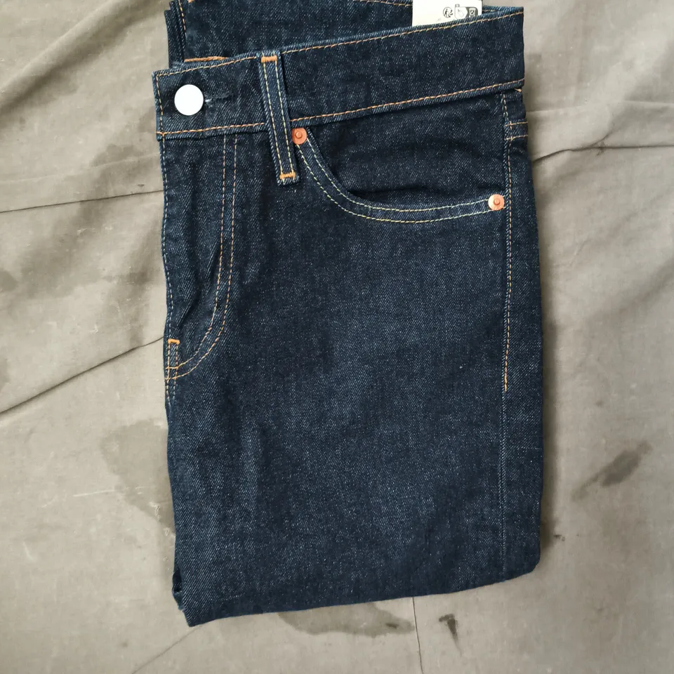 LEVIS 511 SLIM JEANS IN DARK BLUE SIZE 30/30